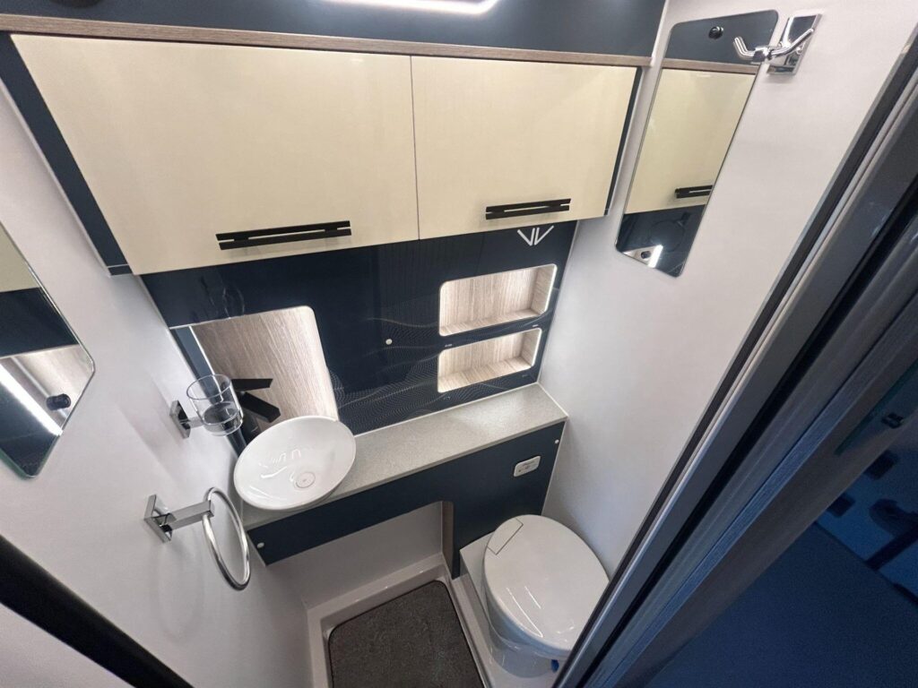 Wildax Equinox B Class Diesel 6e399acacbf3